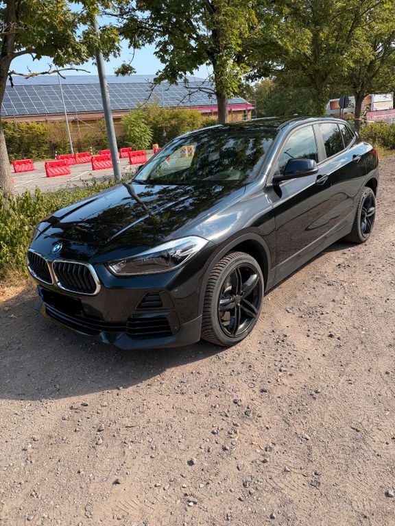 Image of BMW X2