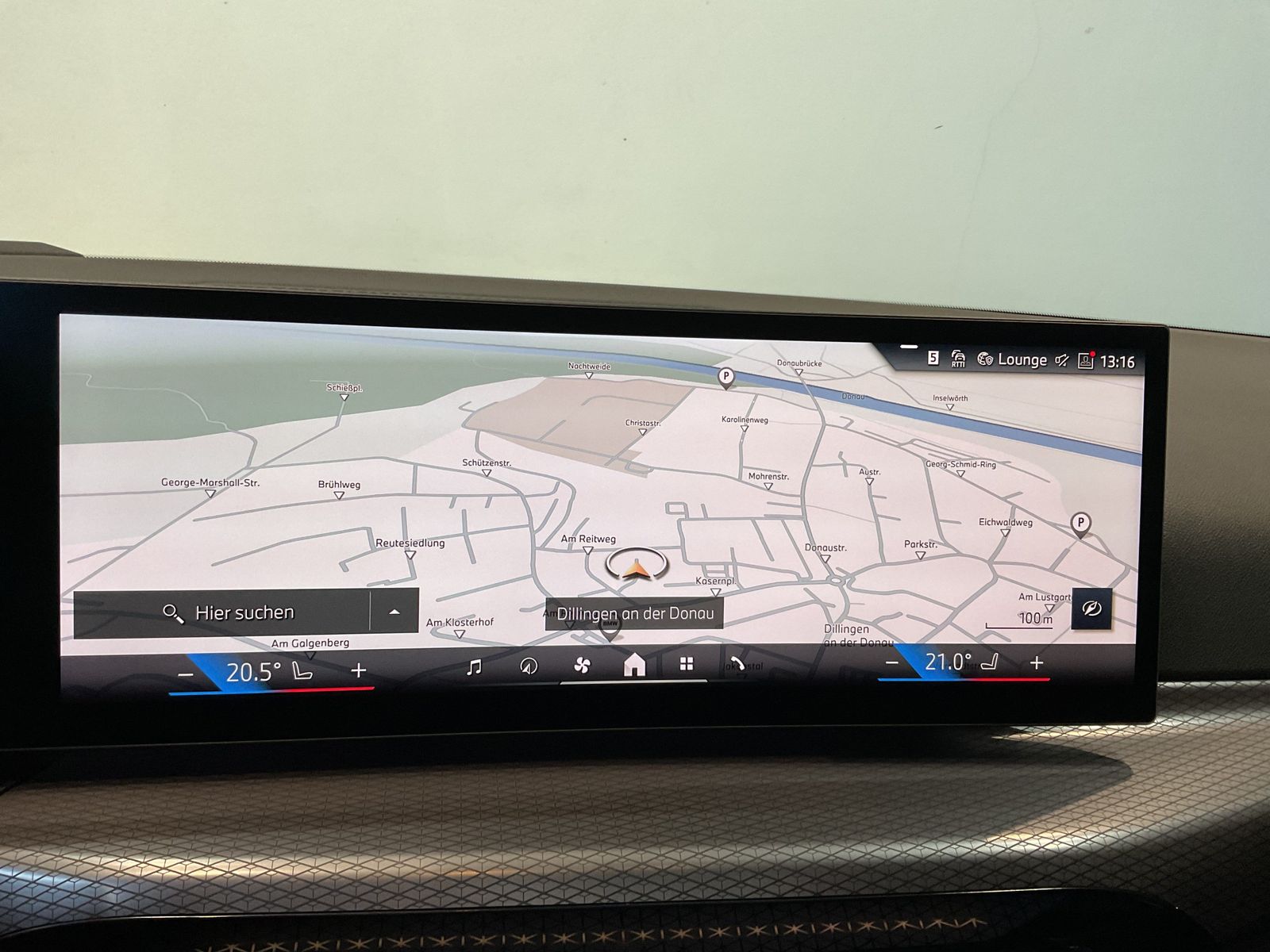 Fahrzeugabbildung BMW 330d xDrive Touring M Sportpaket