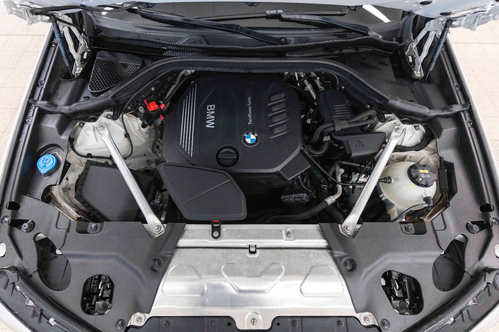 Fahrzeugabbildung BMW X3 Sdrive18D M-SPORT KAM NAV LED RDK LEDER TEMPO