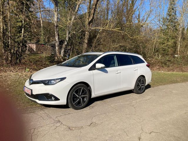 Toyota Auris Touring Sports  1,2-l-Turbo Edition-S