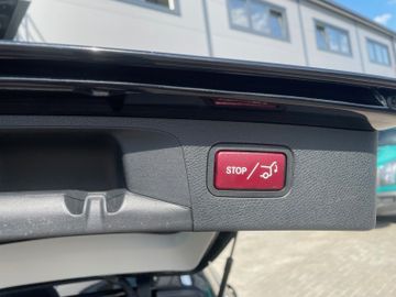 Mercedes E 220 - 8