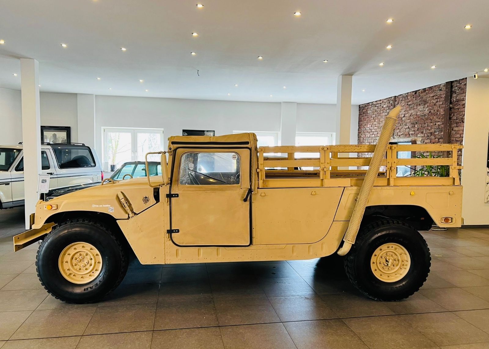 Fahrzeugabbildung Hummer Humvee H1 M998 mit TÜV/H , WGA über 36t €pro