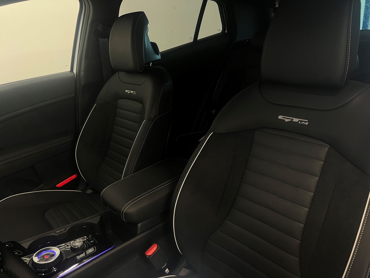 Fahrzeugabbildung Kia Sportage GT-Line 4WD 1.6 T-GDI Mild-Hybrid EU6d