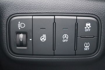 Hyundai i20 1.0T-GDI DCT.MJ.26-BLACKLINE-LED-NAVI-ALU16