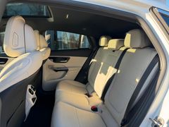 MERCEDES-BENZ GLC 220d Coupe 4Matic/ PANORAMA/ DISTRONIC/ MBUX MERCEDES-BENZ GLC 220d Coupe 4Matic/ PANORAMA/ DISTRONIC/ MBUX