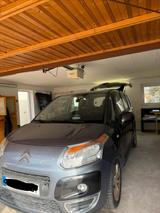 Citroën C3 Picasso mit Anhänger Kupplung - gebrauchte Citroën C3 Picasso aus dem Jahr 2009