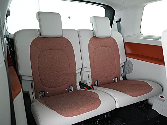 ID. Buzz Pro 7Sitze langer Radstand 286PS 86kWh