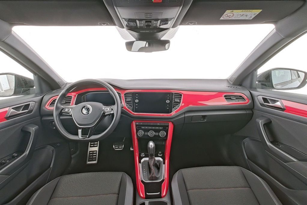 Volkswagen T-Roc Sport 1.5 TSI DSG AHK*Pano*RFK*PDC*Tempo