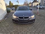 BMW 3er Limousine (E90)  Benziner  gepfl... - BMW aus 2007: 3er