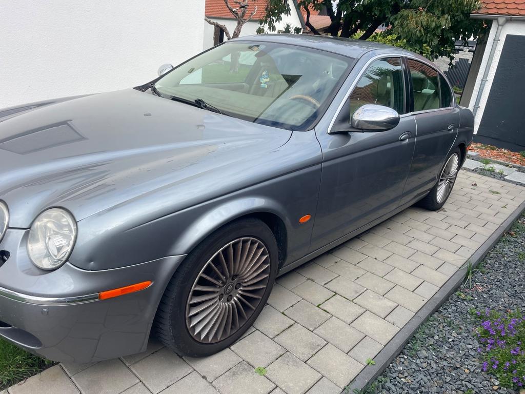 Jaguar S-Type