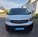 Opel Vivaro-E Cargo M Edition - Opel: Firmenfahrzeug