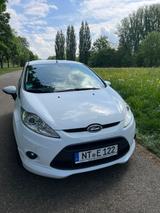 Ford Fiesta 1,4 Sport  - Ford Fiesta aus 2010: Sport
