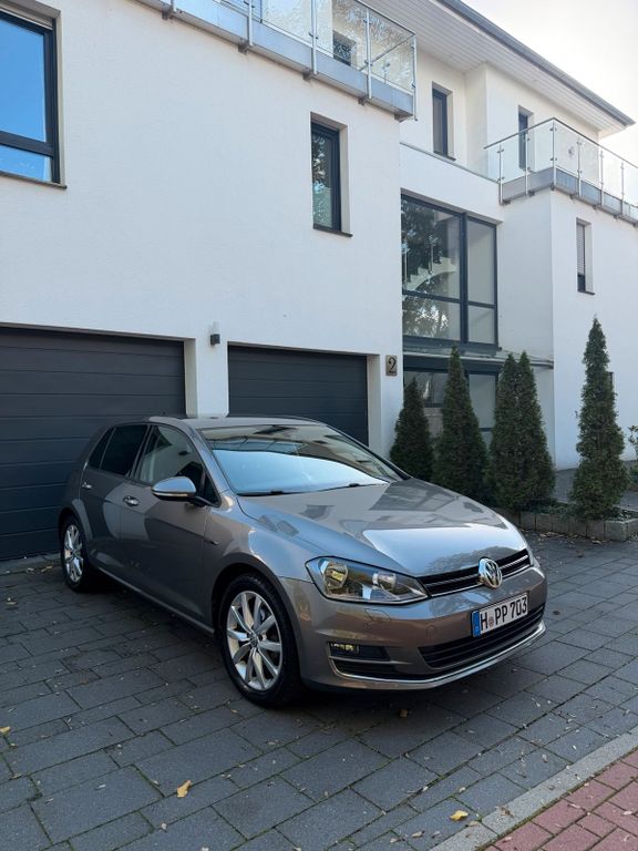 Image of Volkswagen Golf