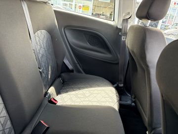 Bild 10 Opel Corsa E 120 Jahre Apple CarPlay Android Auto SHZ