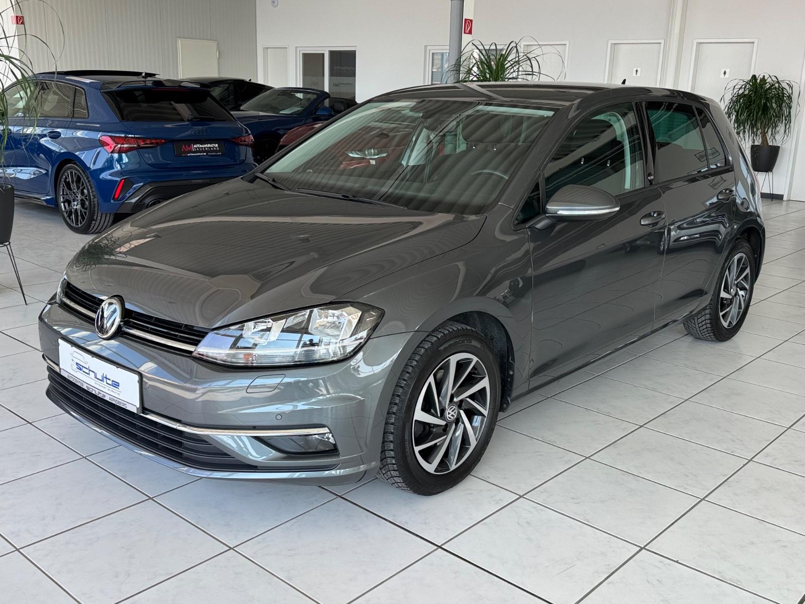 Volkswagen Golf VII Sound LED*Standheiz*Navi*ACC*Kamera*SHZ