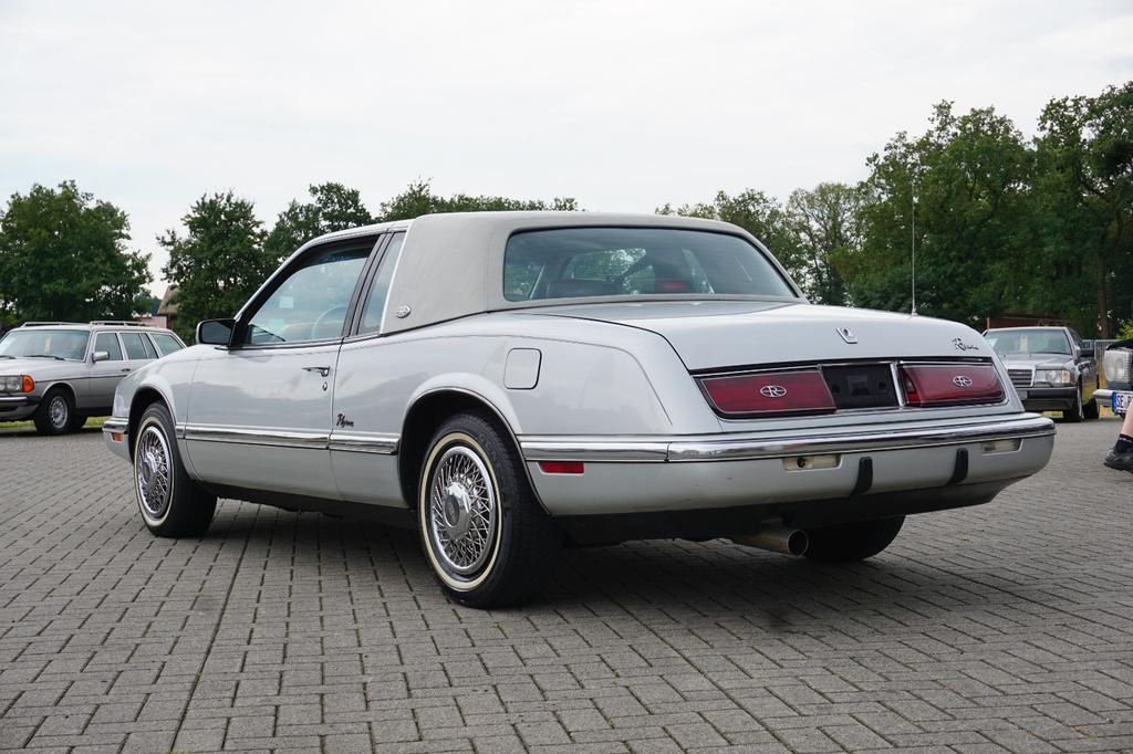 Buick Riviera