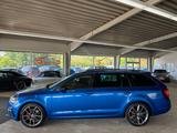 Skoda Octavia 2.0 TDI Combi RS 4x4 DSG *SHZ*NAV*LED*RK - Skoda Octavia in Leipzig