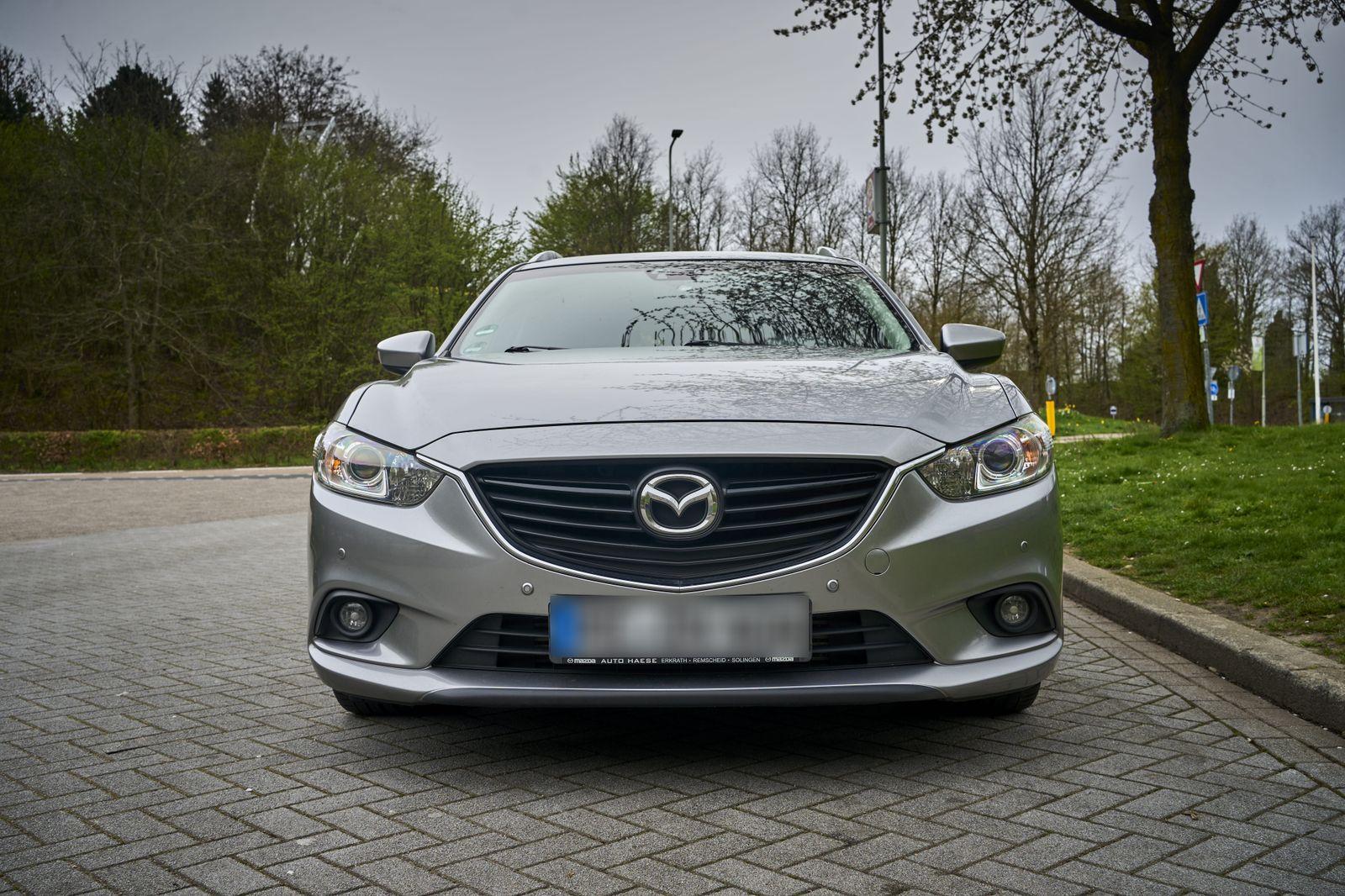 Mazda 2 2014 — rear view