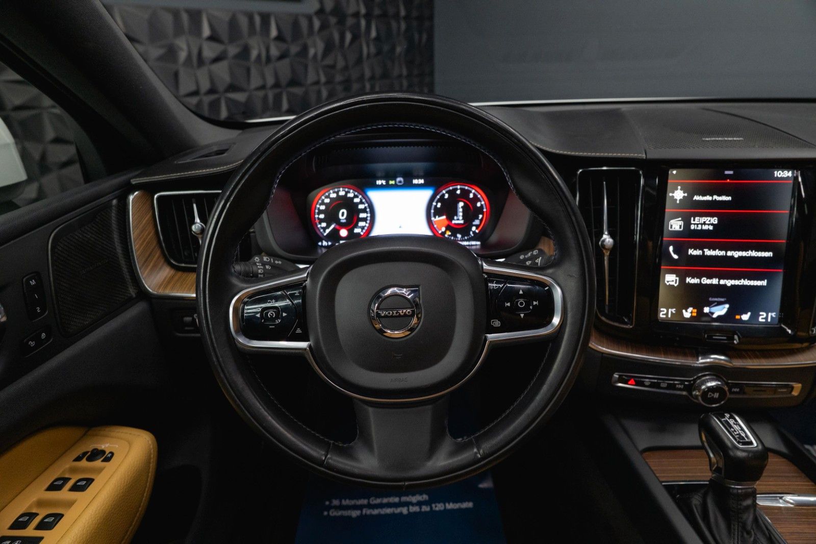 Fahrzeugabbildung Volvo XC60 T5 Inscription AWD | ACC | Pano | H&K | LED