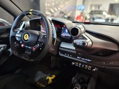 Fahrzeugabbildung Ferrari F8 Tributo (RACING/LIFT/CARBON/CAMERA/ GARANTIE!
