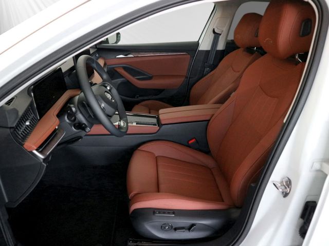 Skoda Superb Combi L&K AHK Standh. LuftLeder VC Travel
