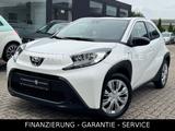 Toyota Aygo(X)-VVT-i Play/SMARTKEY/KAM/SHZ/ACC/WENIG KM - Toyota Aygo (X) SUV