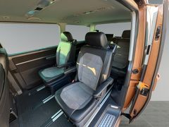 Fahrzeugabbildung Volkswagen T6.1 Multivan Generation Six Leder Navi LED 1.Ha