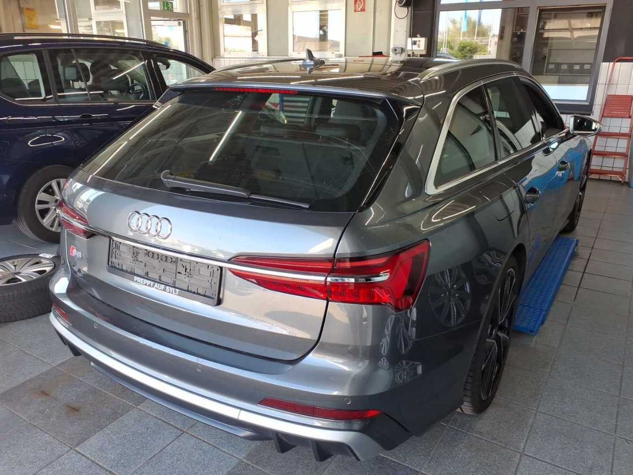 Audi S6 - Bild 3