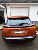Peugeot 2008 PureTech 100 Active  - Peugeot 2008 von privat