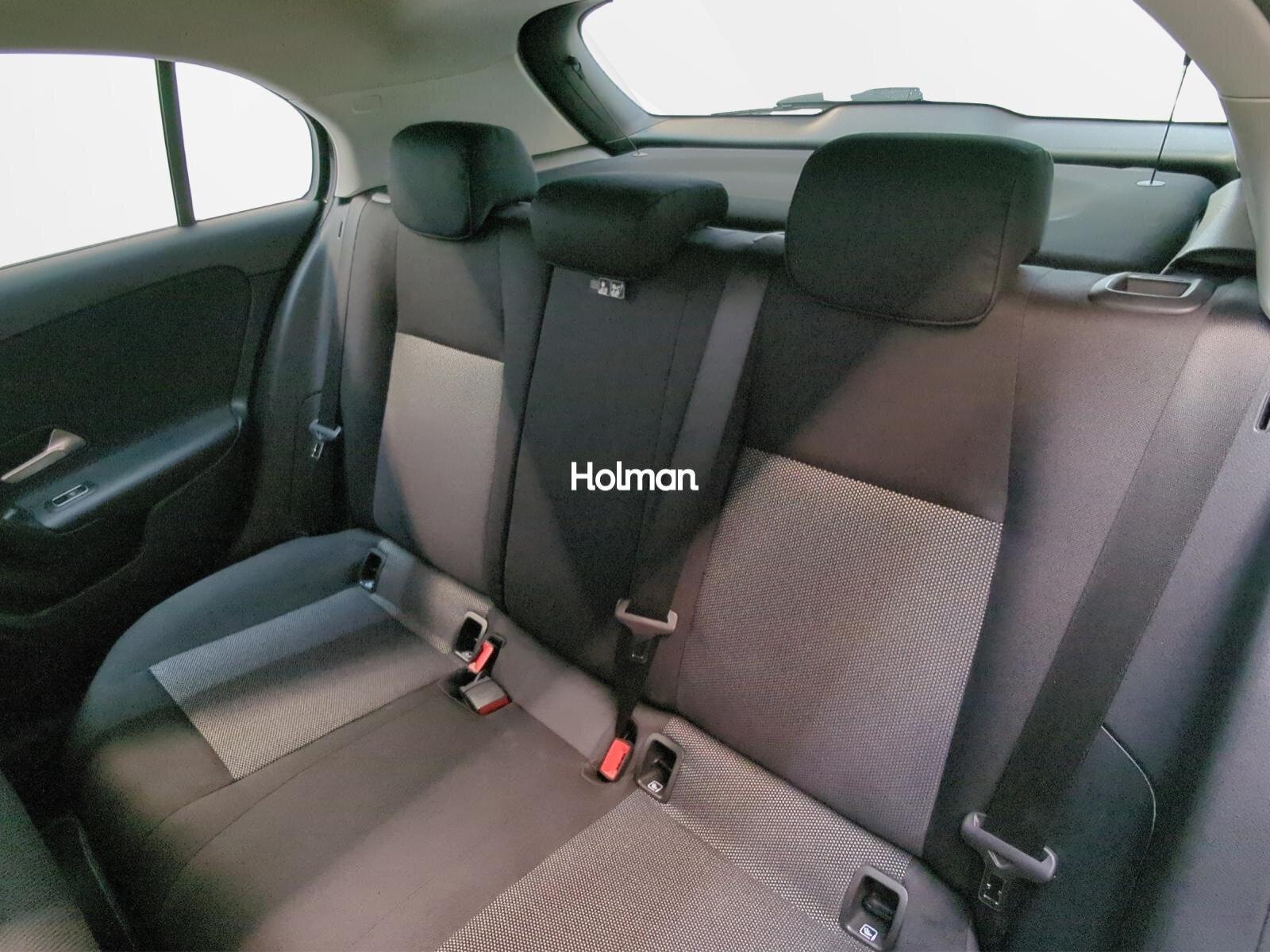 Mercedes-Benz A 250 e 8G MBUX Advanced LED