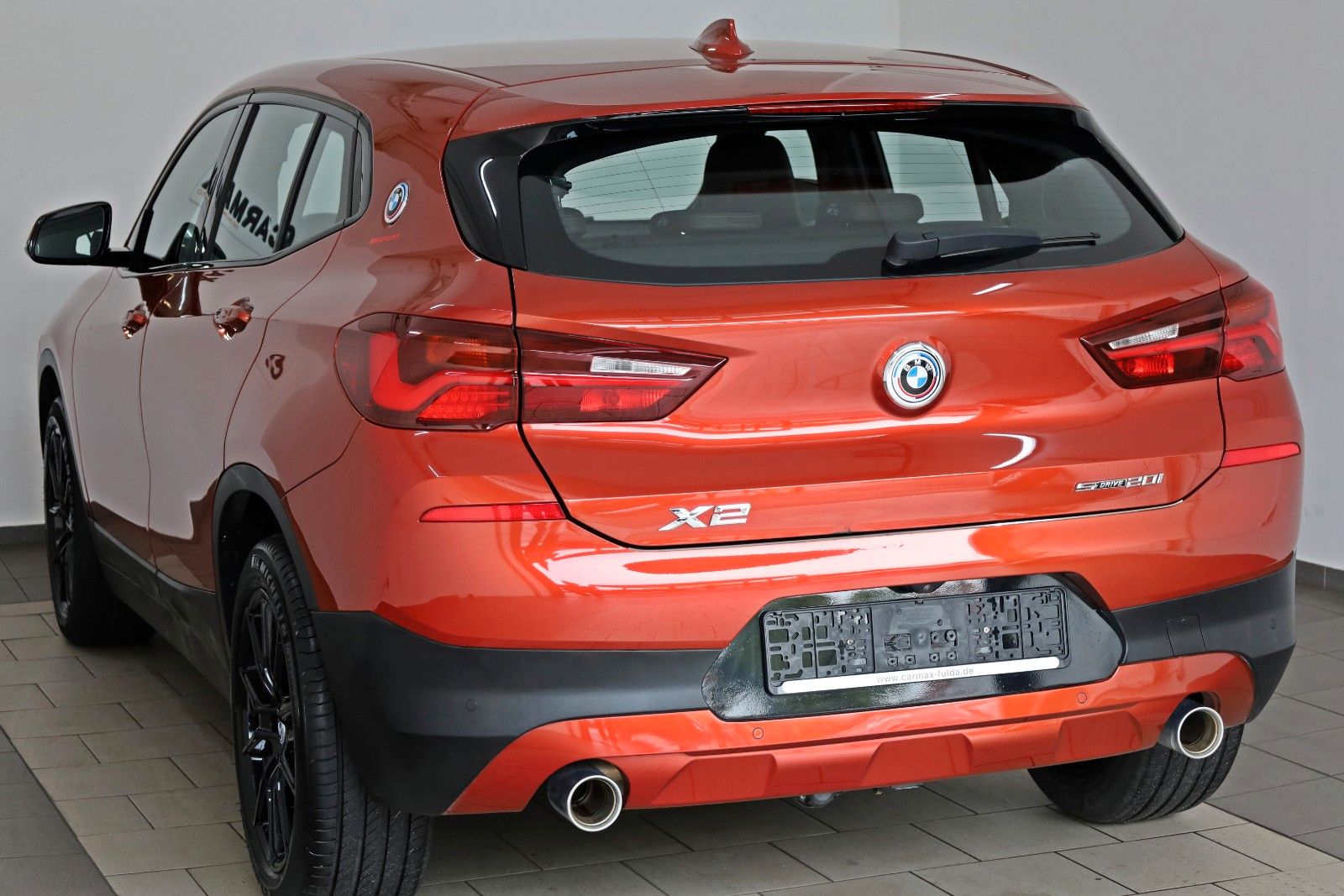 Fahrzeugabbildung BMW X2 sDrive 20 i Advantage Plus,Navi,Kamera,AHK+WR