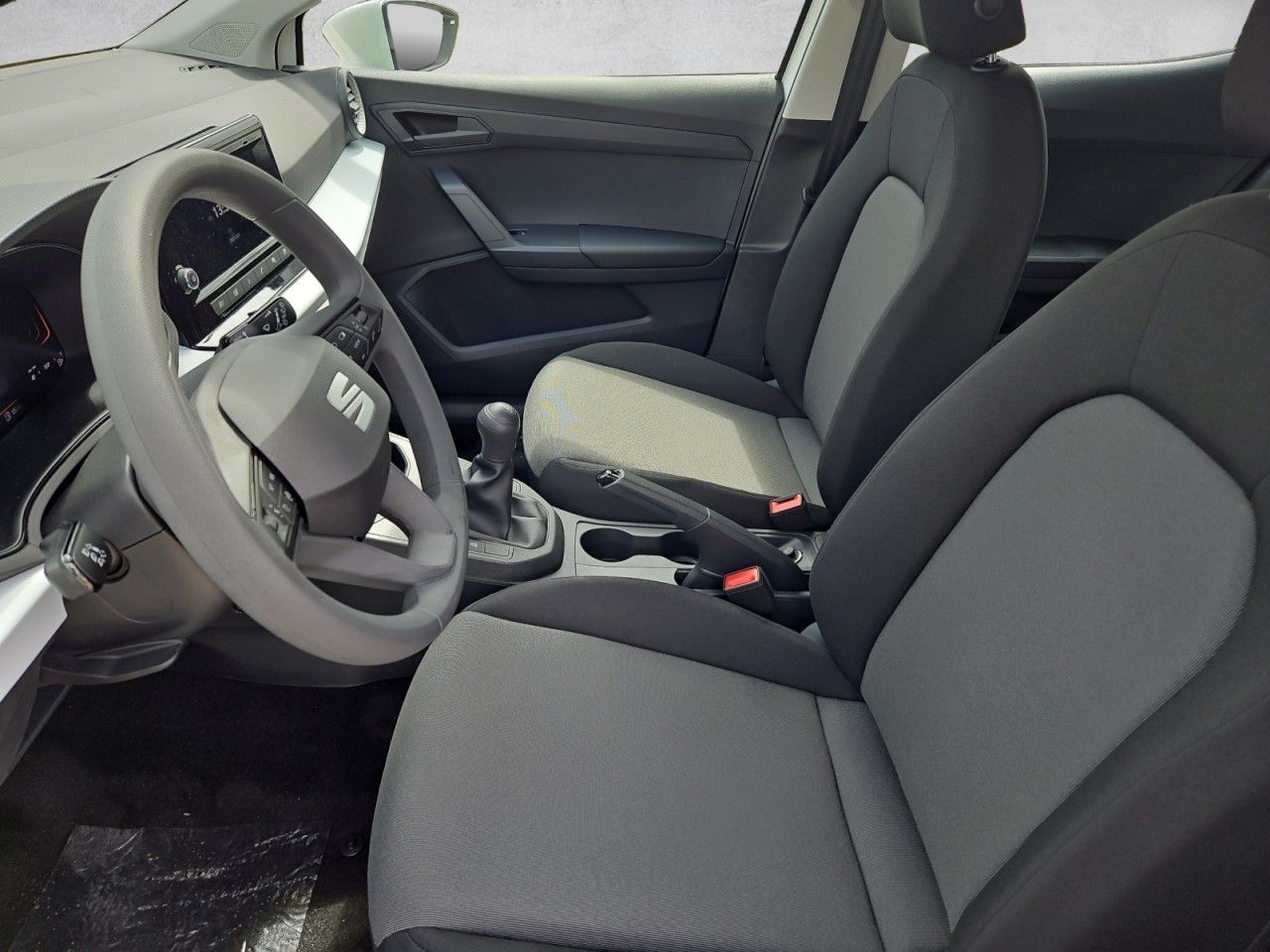 Fahrzeugabbildung SEAT Ibiza Reference Klima,Smart-Link,LED