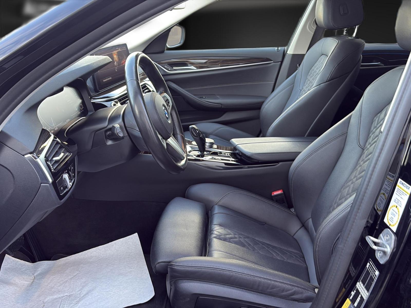 BMW 530 e xDrive DriveProfess*Leder*AHK*LED*SOH95%