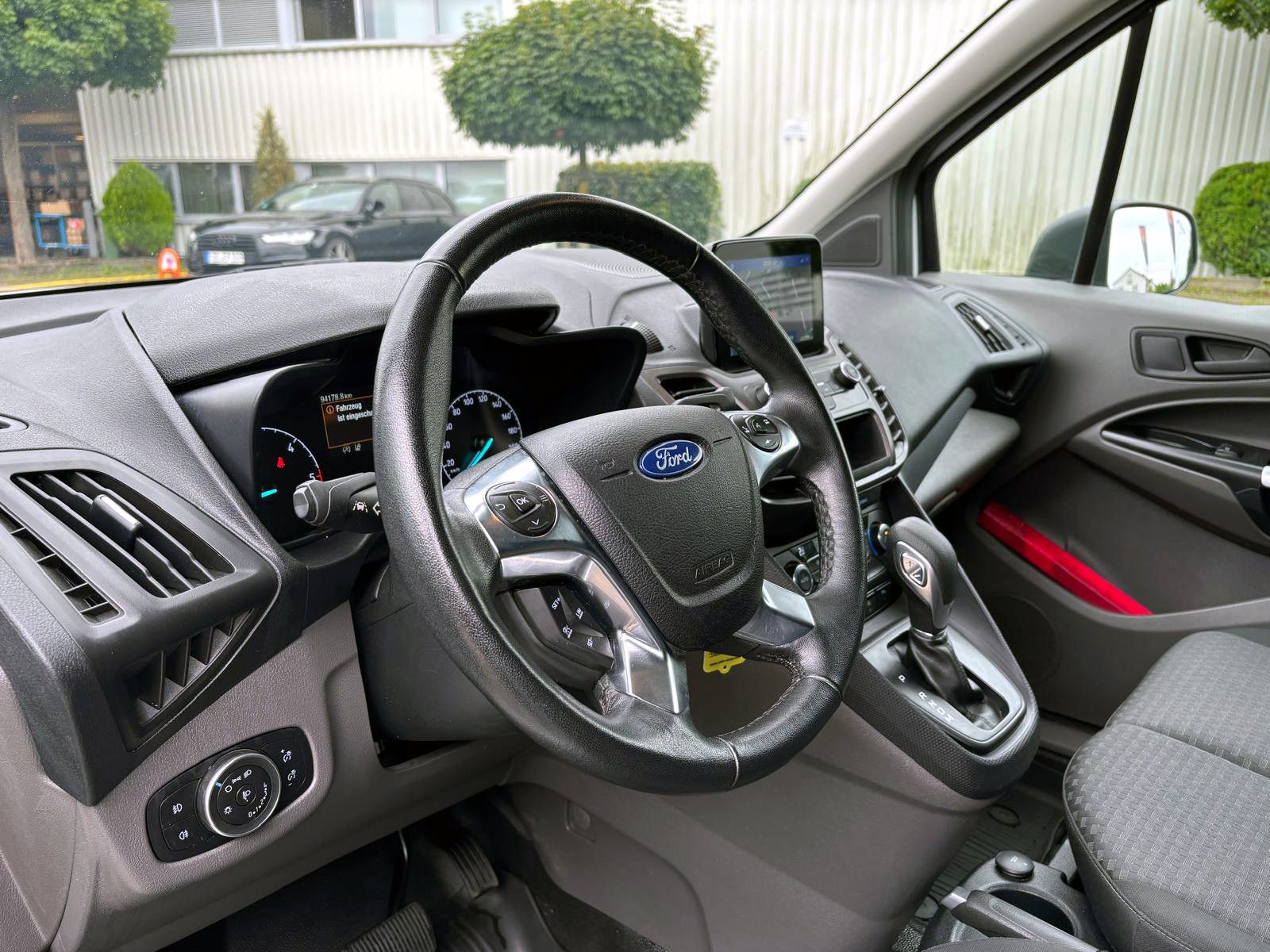 Fahrzeugabbildung Ford Transit Connect Kasten Trend Autom. SHZ KAM PDC