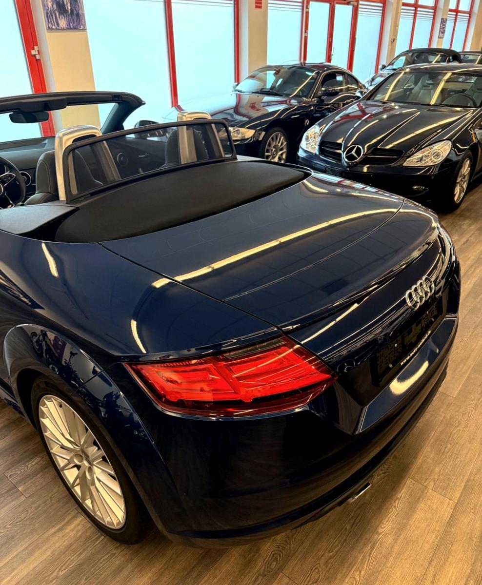 Audi TT Roadster 1.8 TFSI SLine Plus Paket Navi Klima