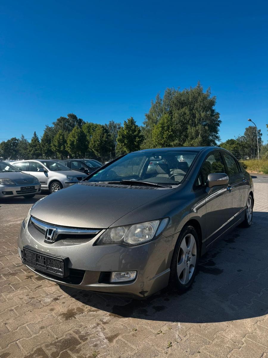Honda Civic 1.3i-DSi Hybrid