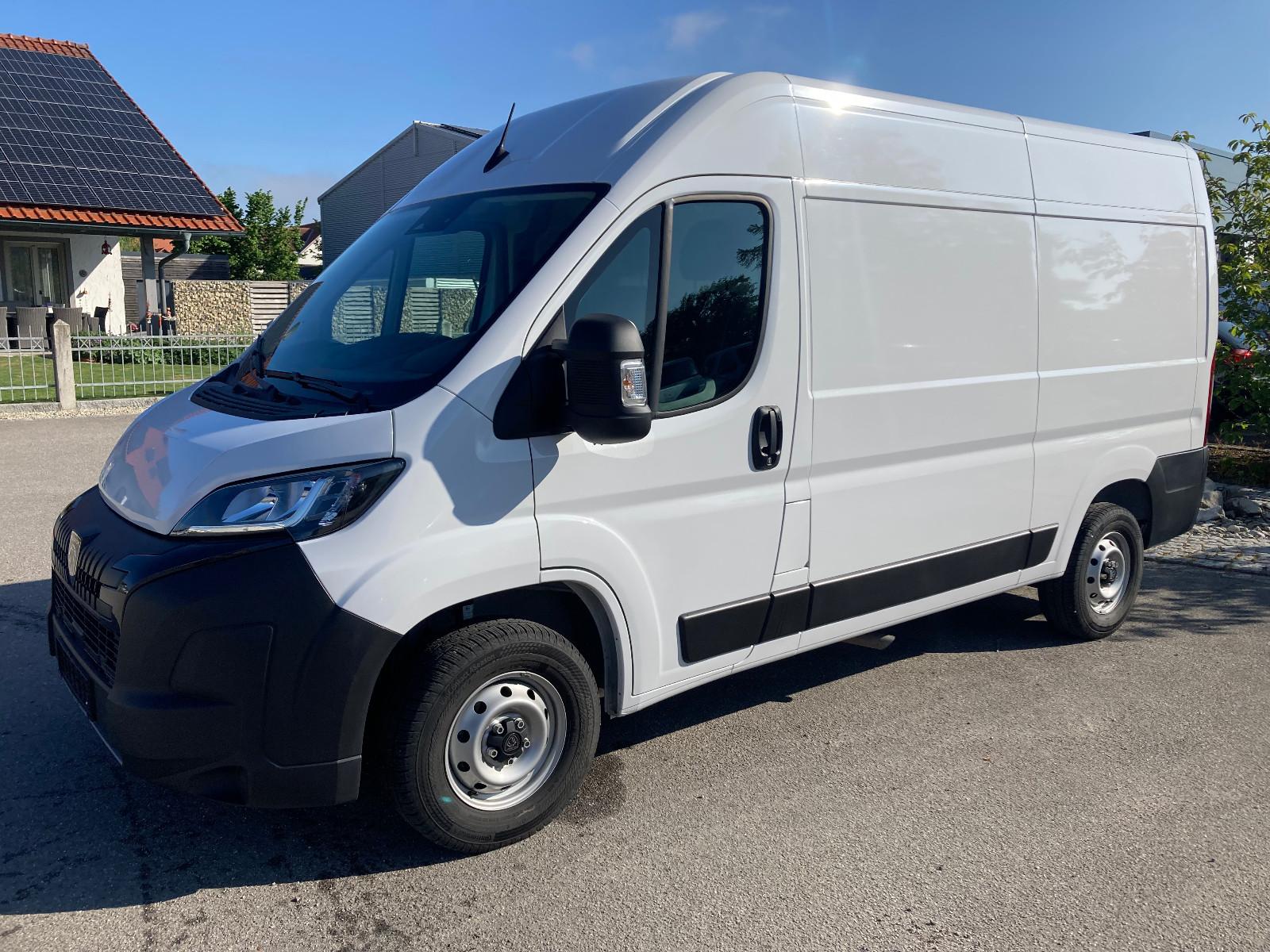 Peugeot Boxer 140 BlueHDI L2H2 35 KA *Klima*Kamera*AHK*
