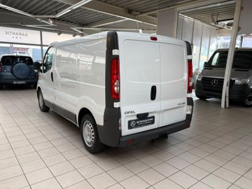 Opel Vivaro - 6