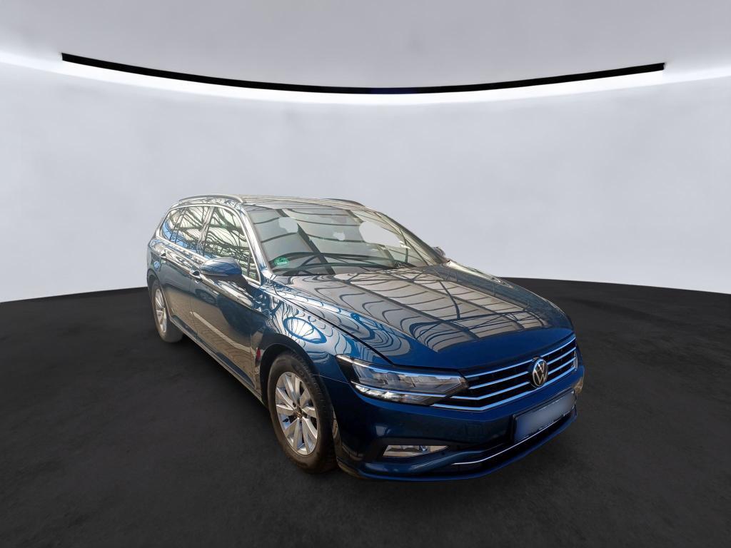 Volkswagen Passat Variant Business R-Line Standheizung AHK