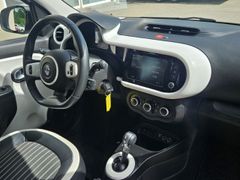 Fahrzeugabbildung Twingo Intens 0.9 TCe 90 EDC  Rückfahrkamera FAC