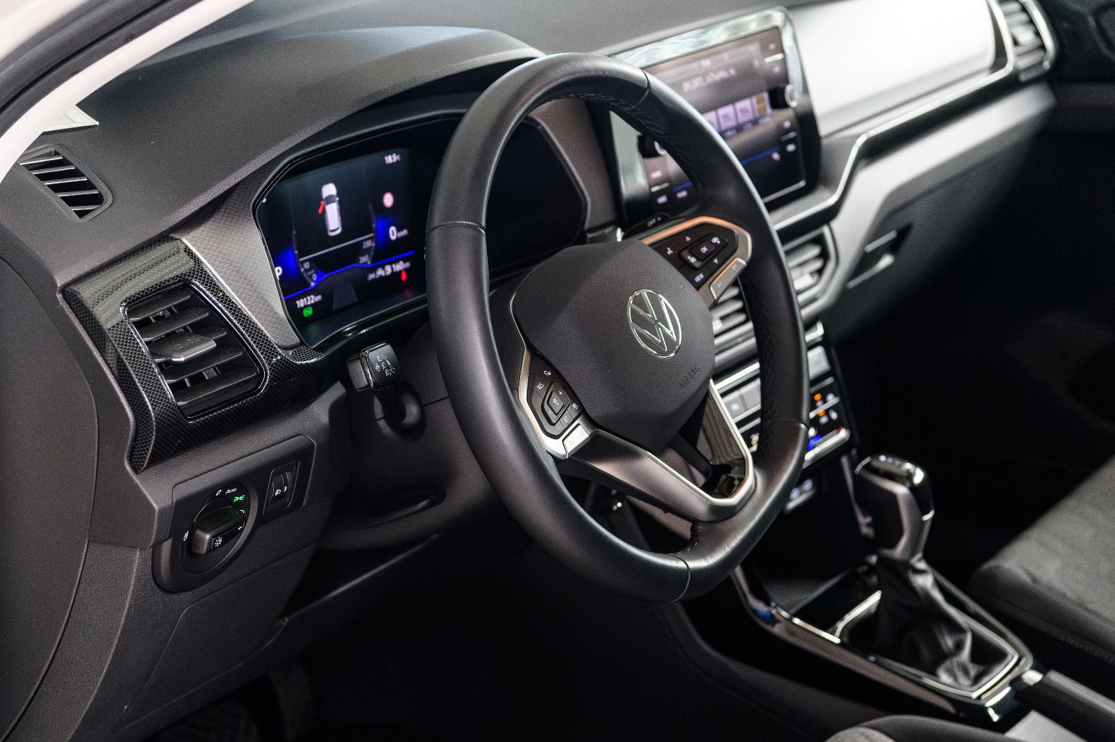 Fahrzeugabbildung Volkswagen T-Cross Life 1.0 TSI DSG LED+SHZ+ACC+APP+5 J.GAR