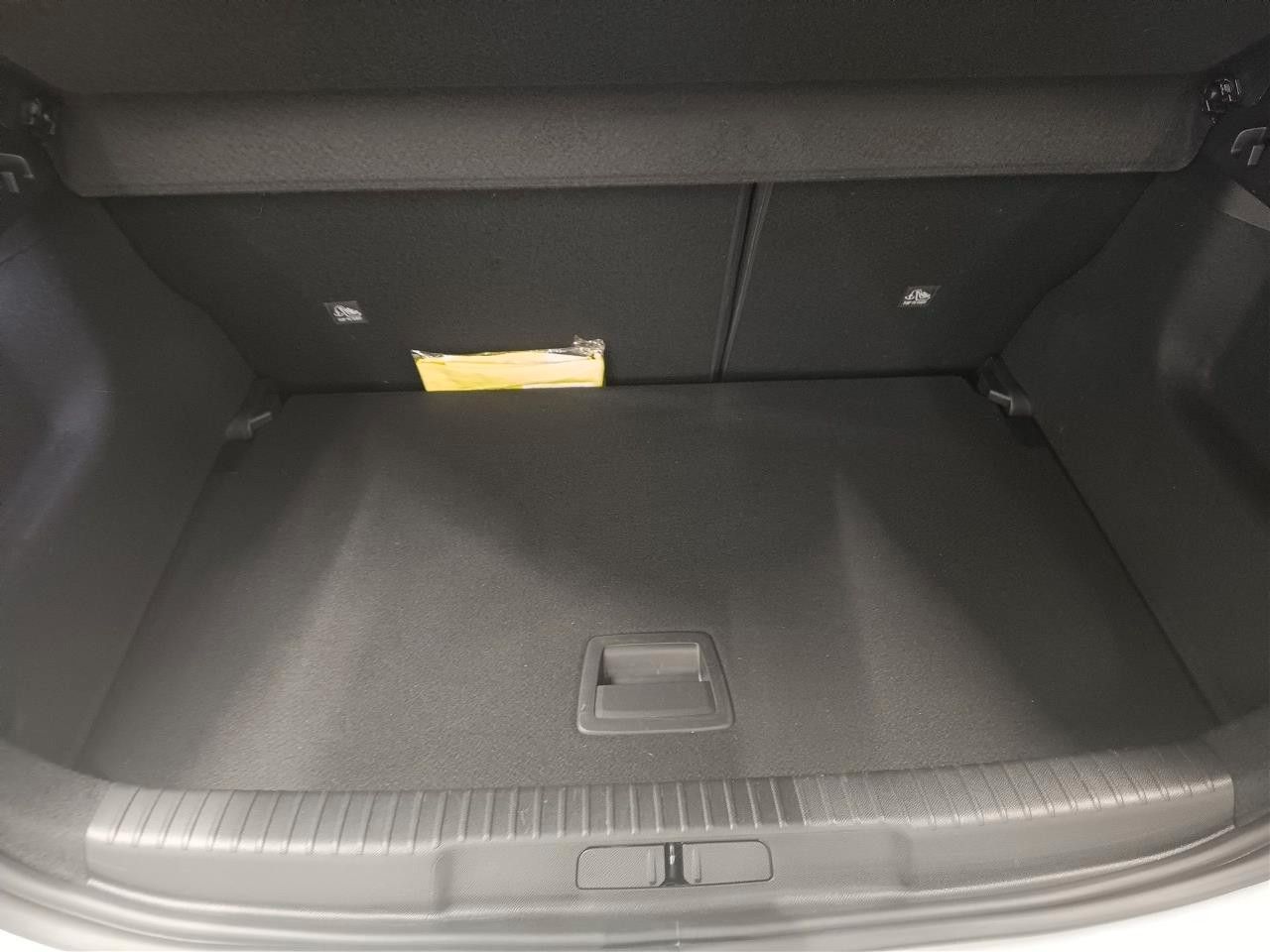 Fahrzeugabbildung Opel Mokka Edition/Automatik/Allwetter/Navi!