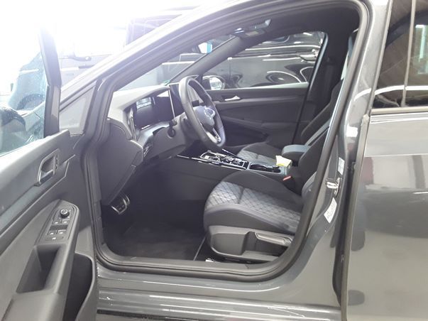 Volkswagen Golf - Bild 6