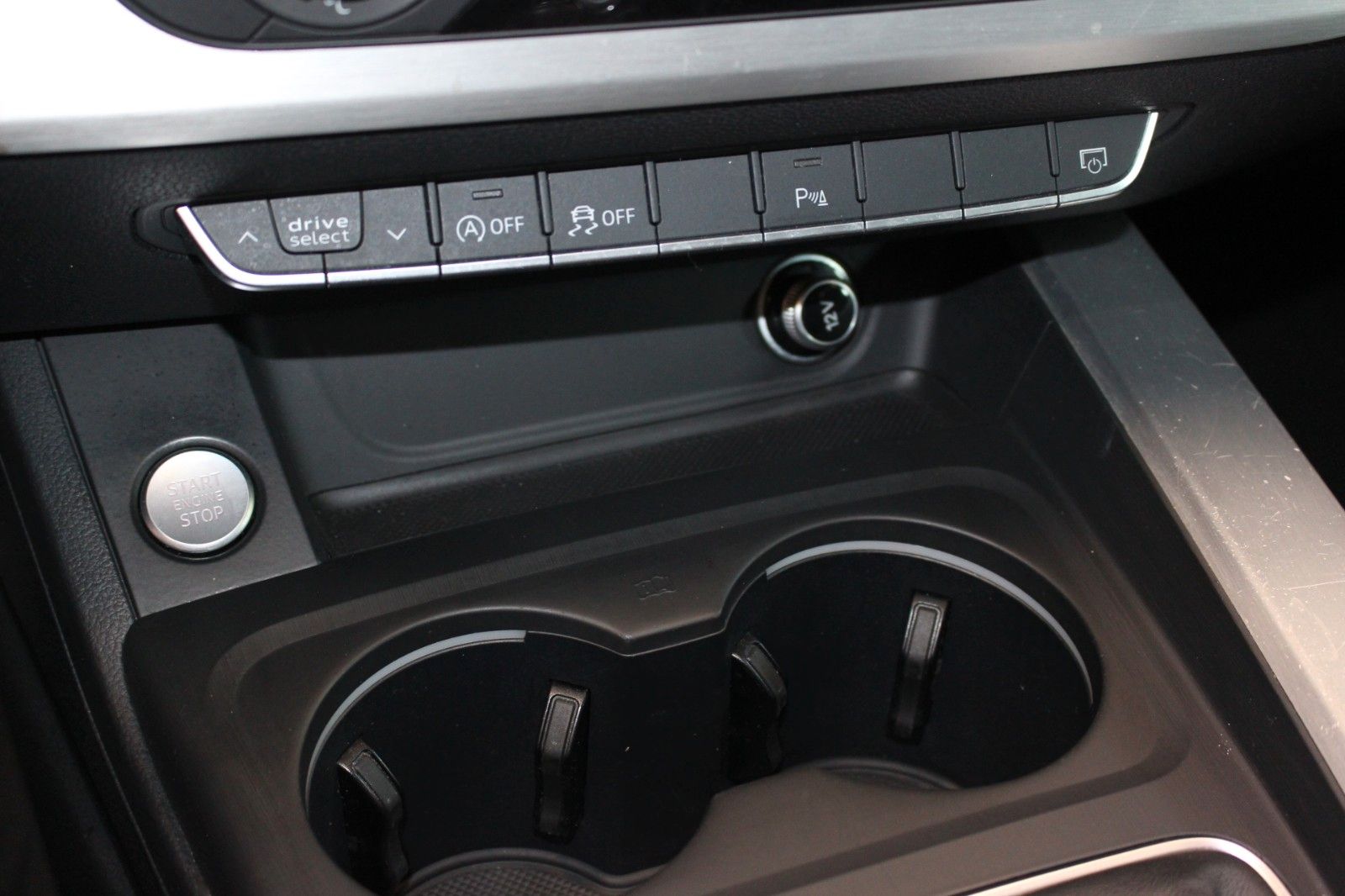 Fahrzeugabbildung Audi A5 2.0 TDI S Line Sportpaket 1.Hand+Keyless-Go