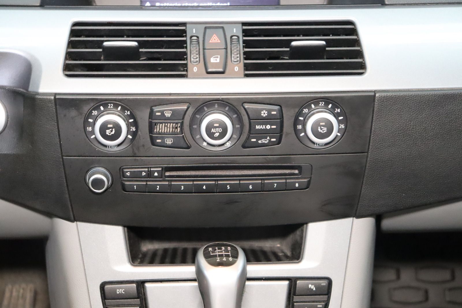 Fahrzeugabbildung BMW 523 i * Sitzhzg. * Klimaautomatik * PDC