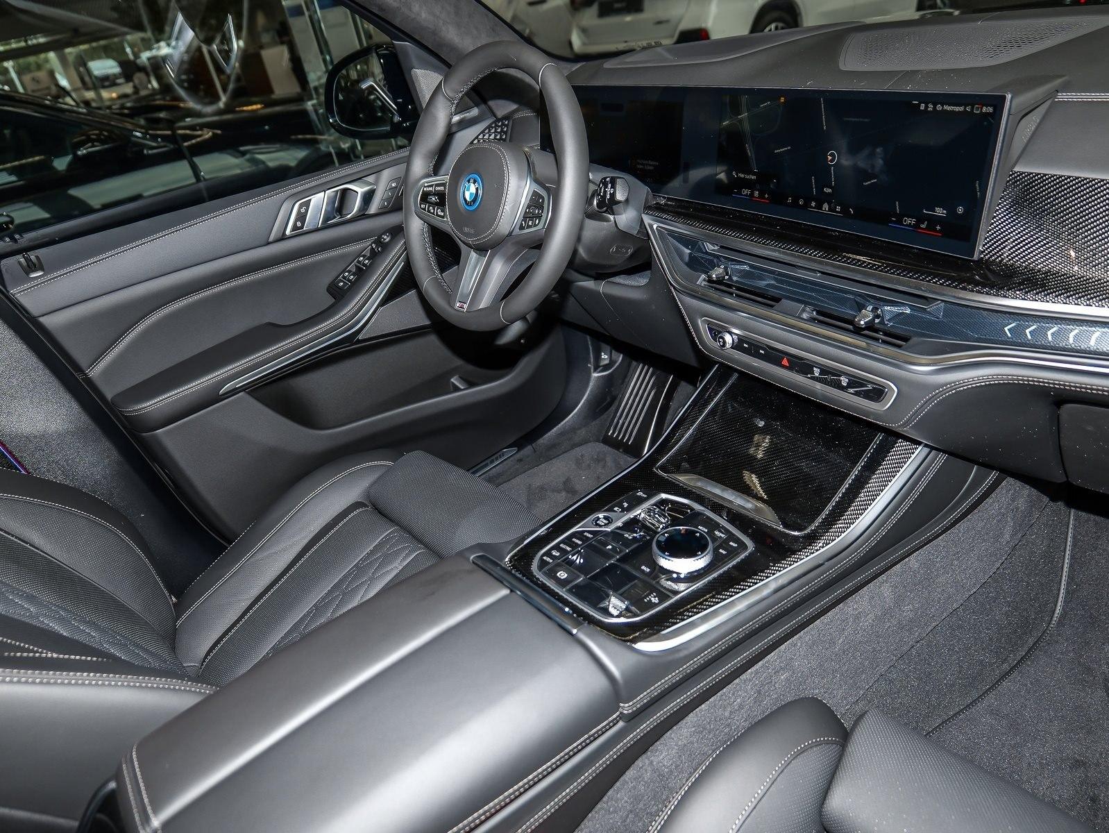 BMW X5 xDrive50e MSport + PanoSky. + AHK + H/K