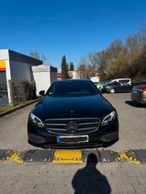 Mercedes-Benz E 200 Autom. -