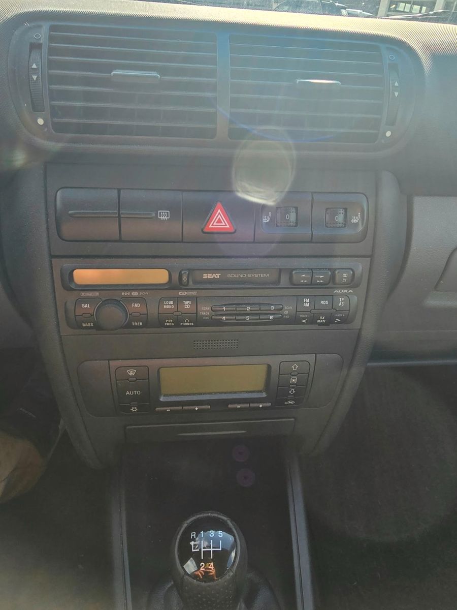 Fahrzeugabbildung SEAT Toledo Executive V5 2.3  110KW an Bastler