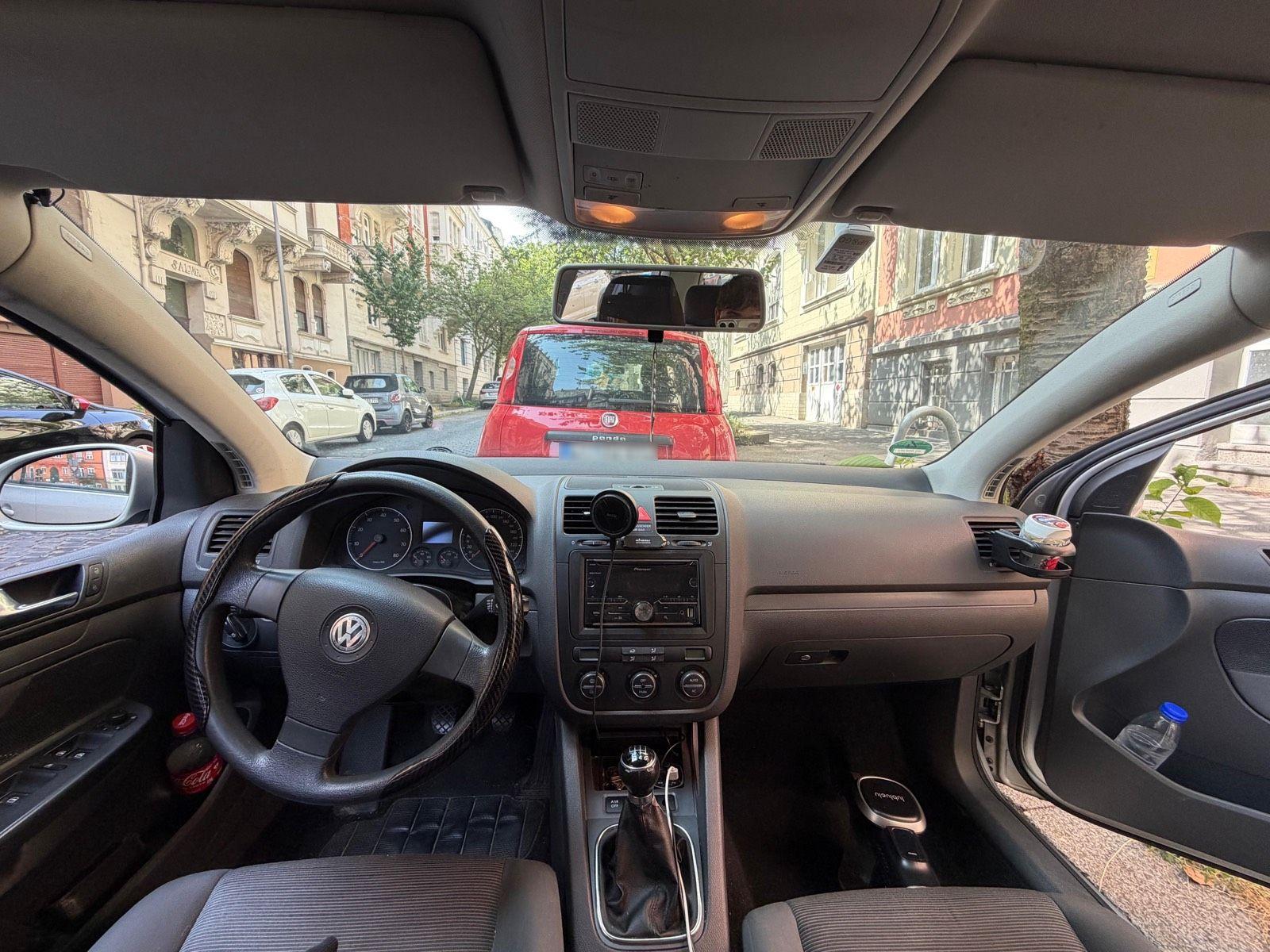 Volkswagen Golf 2009 — photo 8