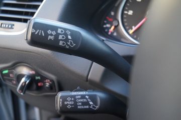 Audi Q5 2.0 TDI quattro AUT.-LEDER-NAVI-AHK-ACC-XENON